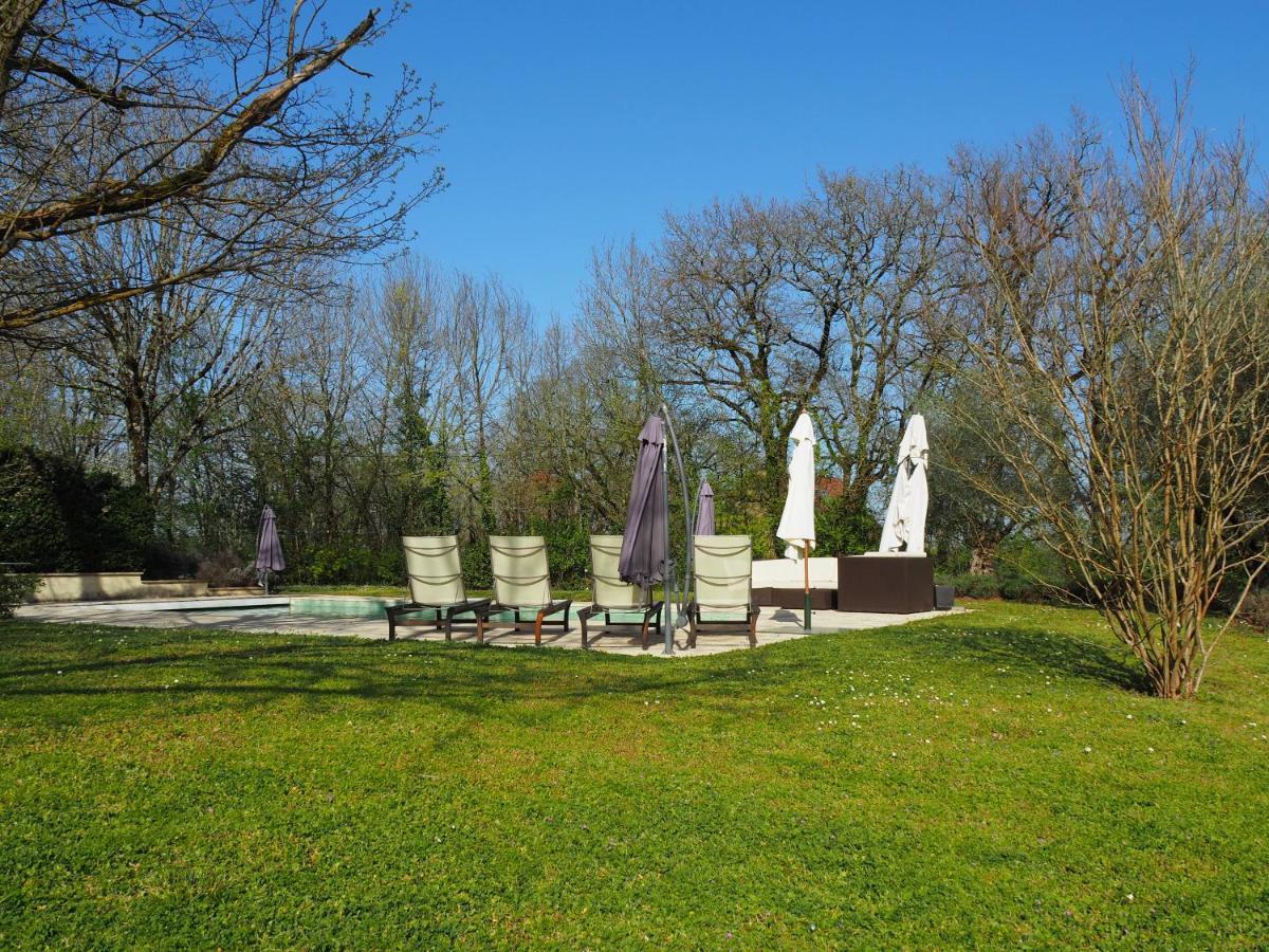 Vue Sur Gindou Gite Esterno foto